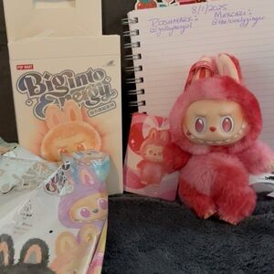 Labubu Big Into Energy - Love Opened
